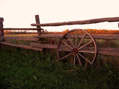 Old Wagon Wheel